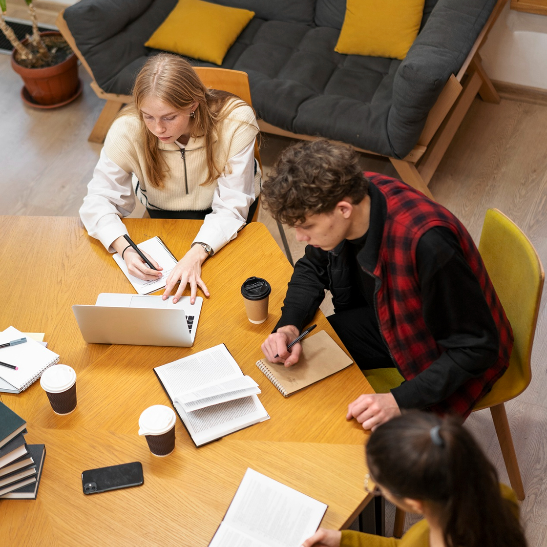 réunion-équipe analyse-données-équipe